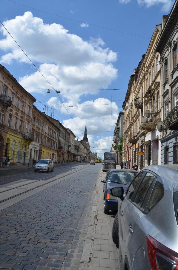 Apartment Жд Вокзал, Центр Lviv Exteriör bild