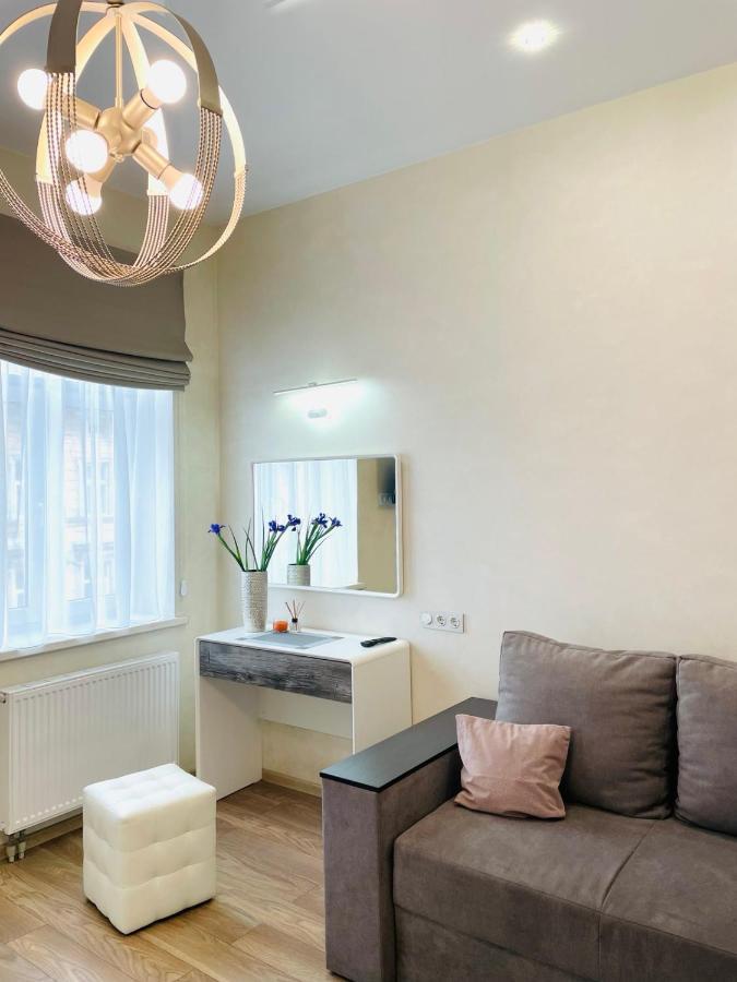 Apartment Жд Вокзал, Центр Lviv Exteriör bild