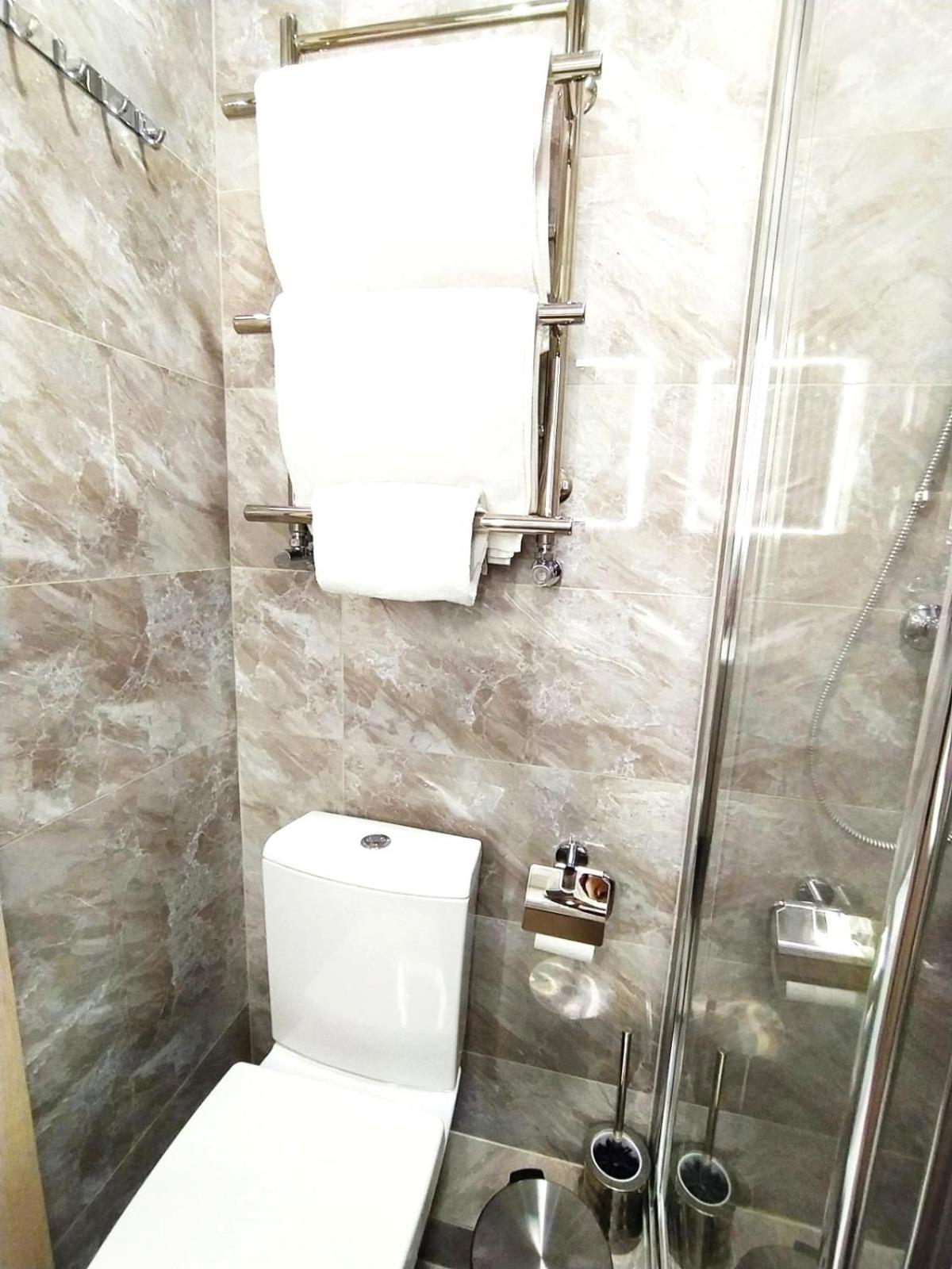 Apartment Жд Вокзал, Центр Lviv Rum bild