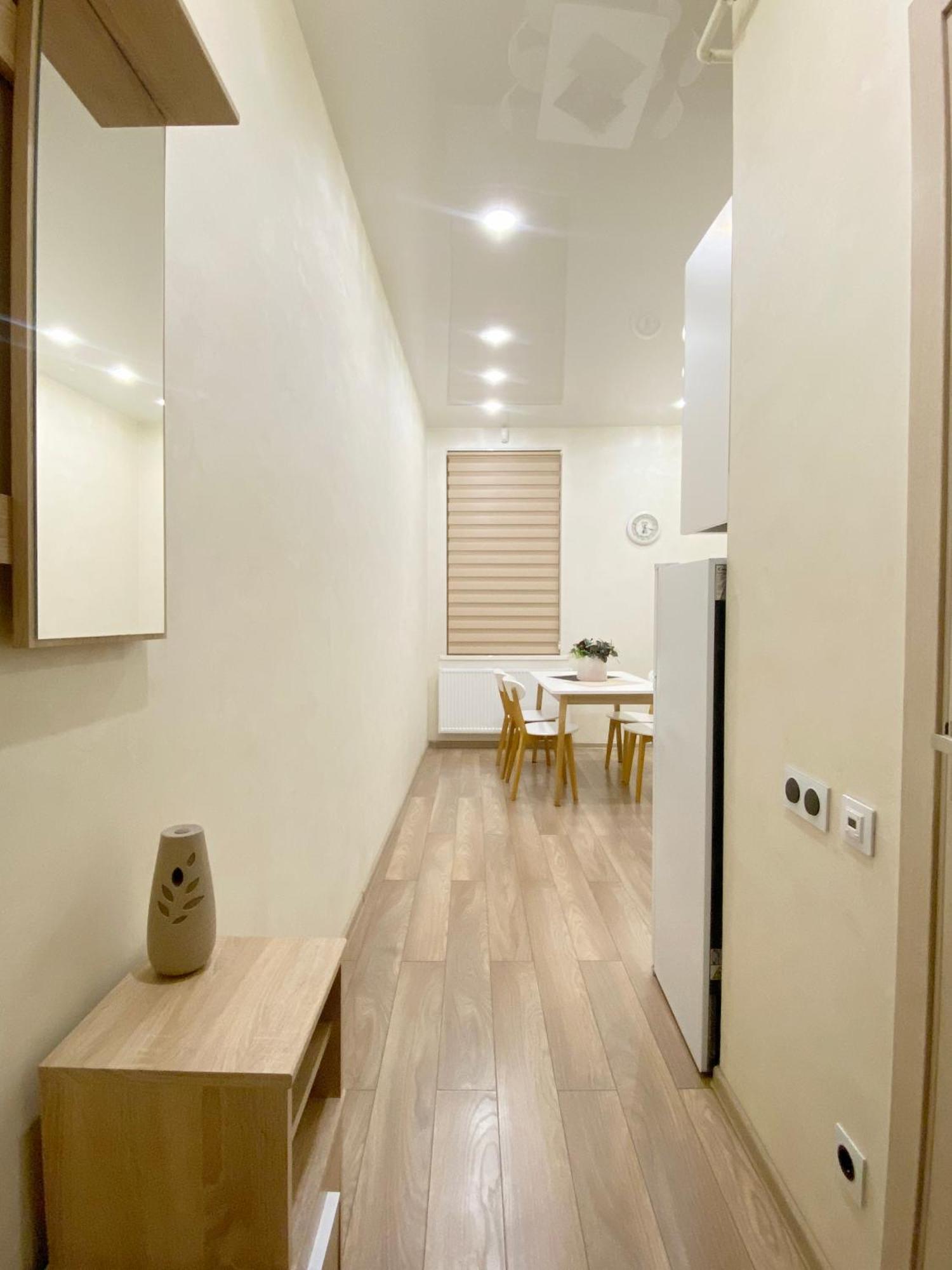 Apartment Жд Вокзал, Центр Lviv Exteriör bild